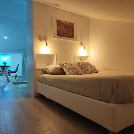 Wood Essence Apartment - Cozy Balcony Coimbra Esterno foto