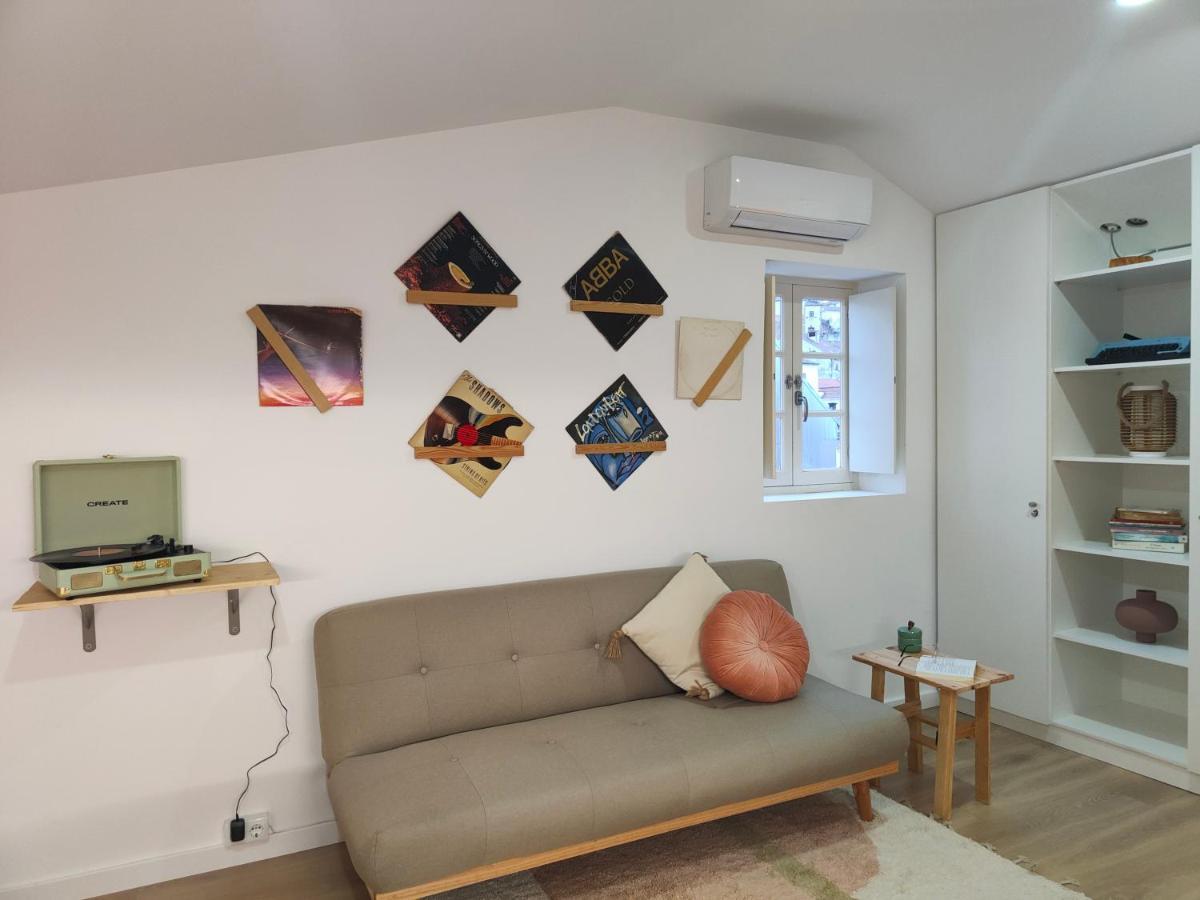 Wood Essence Apartment - Cozy Balcony Coimbra Esterno foto