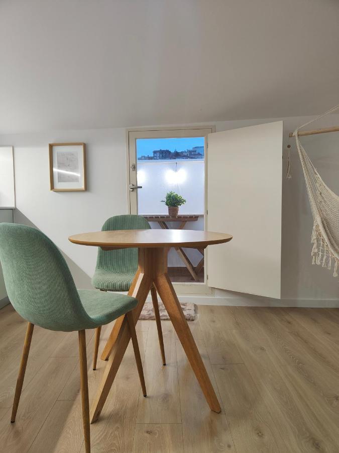 Wood Essence Apartment - Cozy Balcony Coimbra Esterno foto