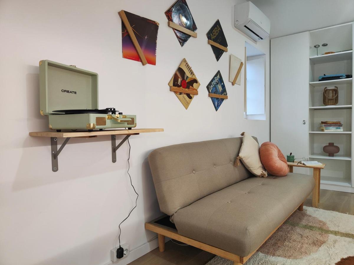 Wood Essence Apartment - Cozy Balcony Coimbra Esterno foto